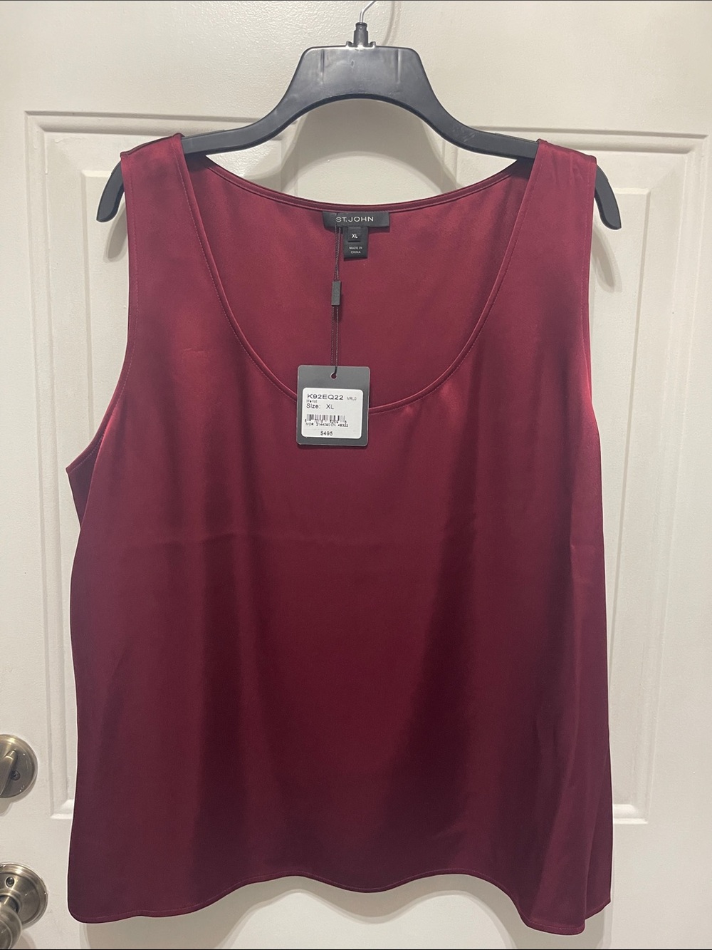 NWT $495 St. John Liquid Satin Round Neck Shell - Merlot - Size XL (16)